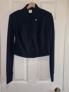 CAbi Admiral Jacket Navy Cropped Military Zip Thumb Hole Sleeves Women M Blazer
